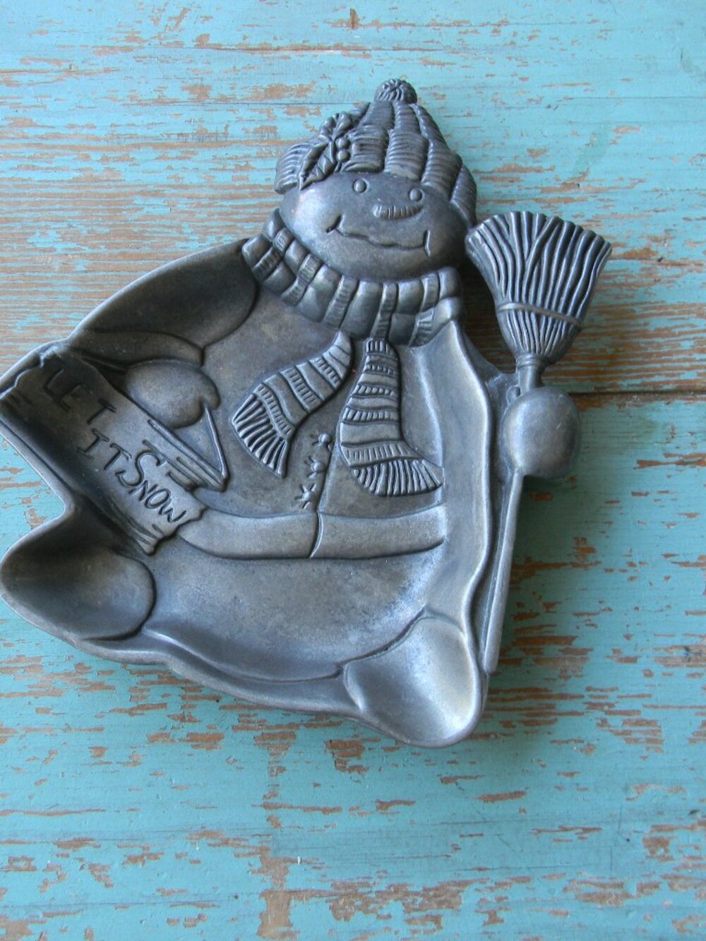 LENOX METAL "LET IT SNOW" SNOWMAN SMALL PLATTER CANDY DISH HOLIDAY